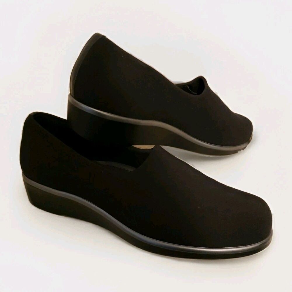 SAS Bliss Black Fabric Comfort Wedge Slip On Shoes women's size 7